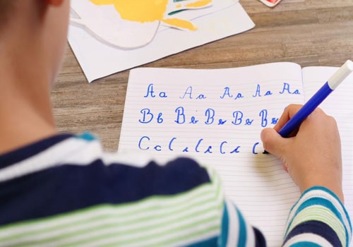 تمرین دست‌نویسی برای کودکان اوتیسم | کاردرمانی برای اوتیسم